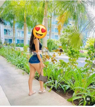 32 - Sara Escorts Bahía de Banderas - 3221317997